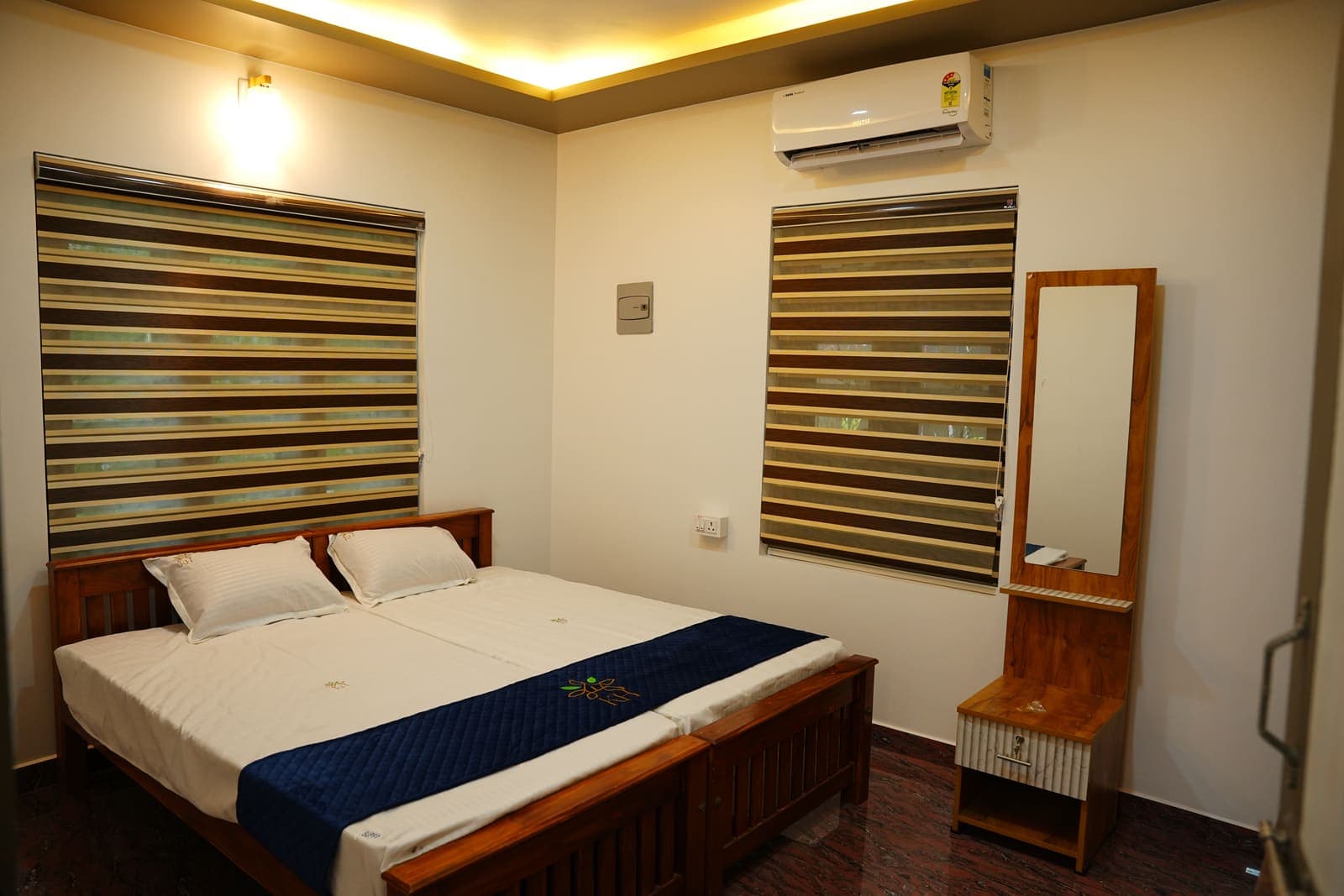 Deluxe Twin Cottage interior, view 7 — Kaivalyam Homestay, Padichira, Wayanad