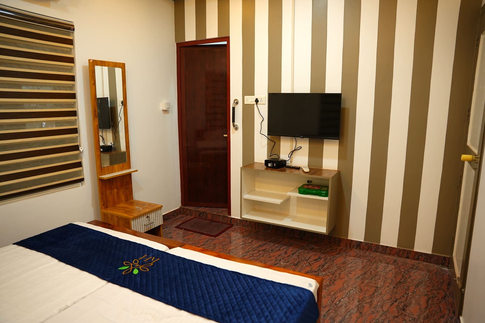 Deluxe Twin Cottage interior, view 10 — Kaivalyam Homestay, Padichira, Wayanad