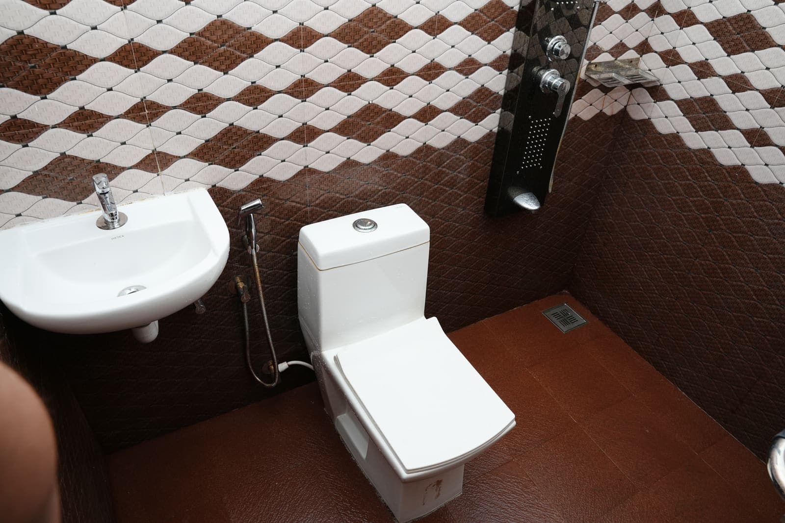Deluxe Twin Cottage interior, view 11 — Kaivalyam Homestay, Padichira, Wayanad